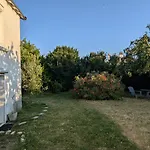 Volta Garden Proche Du Tram 图尔