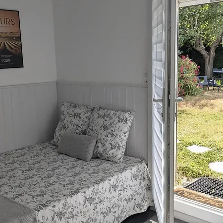 Volta Garden Proche Du Tram Проживание в семье Тур