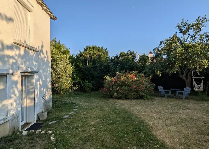 Volta Garden Proche Du Tram Tours