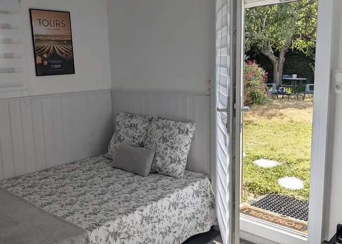 Volta Garden Proche Du Tram Accommodatie bij particulieren Tours